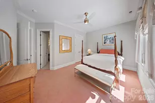 8915 Warwicke Ln, Sherrills Ford, NC 28673 - Photo 27