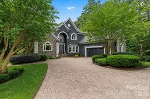 8915 Warwicke Ln, Sherrills Ford, NC 28673 - Photo 1