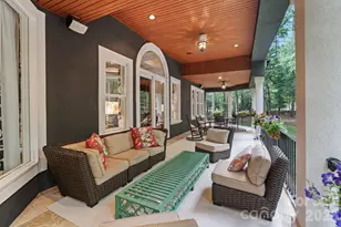 8915 Warwicke Ln, Sherrills Ford, NC 28673 - Photo 17