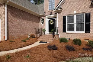 1315 Beckton Ct, Rock Hill, SC 29732 - Photo 3