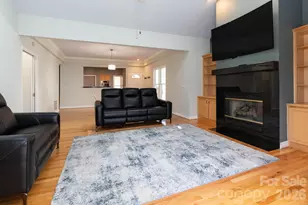 31 Little Cedar Ct, Asheville, NC 28805 - Photo 7