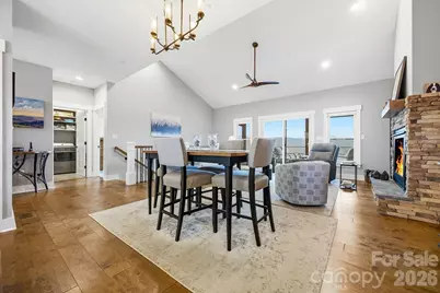 68 Curtain Bluff, Hendersonville, NC 28791 - Photo 7