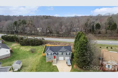 2061 Gary Lane, Hickory, NC 28602 - Photo 3