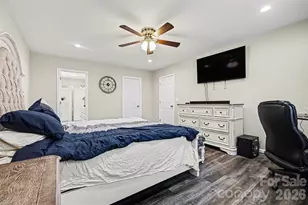 2061 Gary Ln, Hickory, NC 28602 - Photo 17