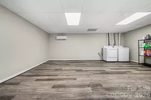 2061 Gary Ln, Hickory, NC 28602 - Photo 25