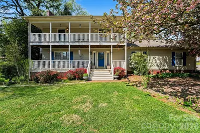 140 Eastwood Drive, Statesville, NC 28625 - Photo 1
