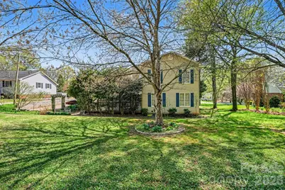 140 Eastwood Drive, Statesville, NC 28625 - Photo 17