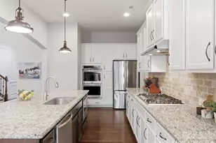 1012 Lydgate Dr, Waxhaw, NC 28173 - Photo 11