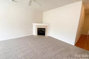 5220 Glenlea Walk Ln, Charlotte, NC 28216 - Photo 3