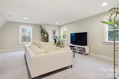 1010 Everett Place, Charlotte, NC 28205 - Photo 15