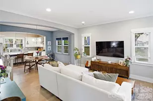 1010 Everett Pl, Charlotte, NC 28205 - Photo 3