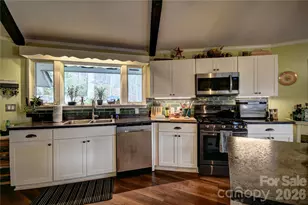 1299 Country Club Dr, Canton, NC 28716 - Photo 17