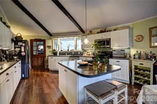 1299 Country Club Dr, Canton, NC 28716 - Photo 15