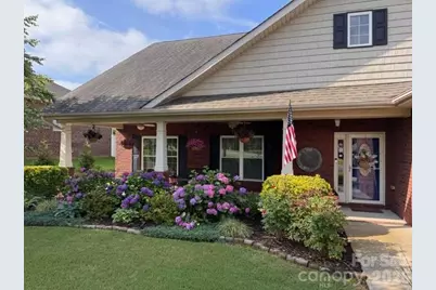 7244 Kenyon Drive, Denver, NC 28037 - Photo 1