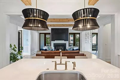 4542 Montclair Avenue, Charlotte, NC 28211 - Photo 11