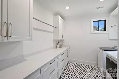 4542 Montclair Avenue, Charlotte, NC 28211 - Photo 37