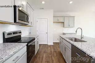 2078 10th St SE, Hickory, NC 28602 - Photo 5