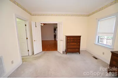 640 40th Avenue Lane NW, Hickory, NC 28601 - Photo 15