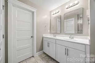 252 Hydrangea Dr, Clover, SC 29710 - Photo 25