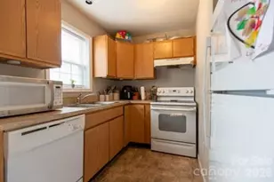 100 Gibson Park Dr, Huntersville, NC 28078 - Photo 9