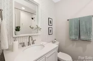 1042 Broadmoor Dr, Charlotte, NC 28209 - Photo 21