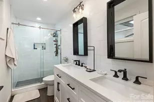 1042 Broadmoor Dr, Charlotte, NC 28209 - Photo 17