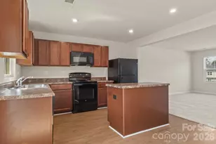 2615 McCurdy Trail, Charlotte, NC 28269 - Photo 9