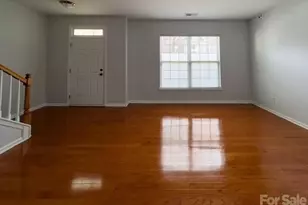 2009 Cambridge Beltway Dr, Charlotte, NC 28273 - Photo 3