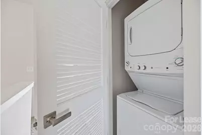 328 Yorkshire Drive, Charlotte, NC 28217 - Photo 25