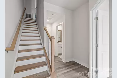 328 Yorkshire Drive, Charlotte, NC 28217 - Photo 7