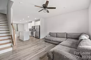 328 Yorkshire Dr, Charlotte, NC 28217 - Photo 17