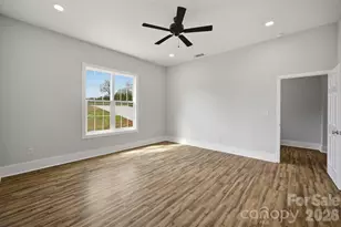 9067 McCray Farms Dr, Hickory, NC 28601 - Photo 17