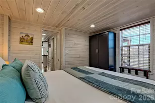 1628 Round Hill Rd, Bryson City, NC 28713 - Photo 11