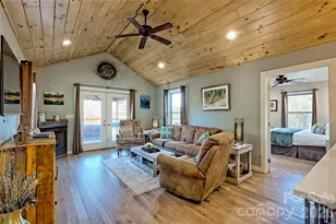 1628 Round Hill Rd, Bryson City, NC 28713 - Photo 23