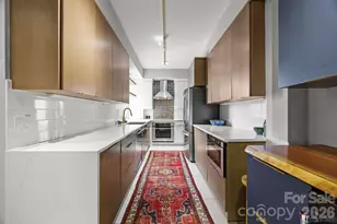 301 W 10th St, Charlotte, NC 28202 - Photo 15