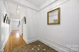301 W 10th St, Charlotte, NC 28202 - Photo 9
