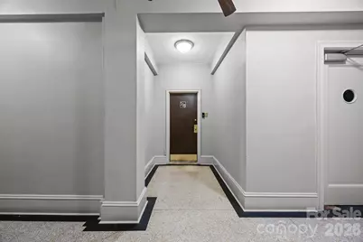 301 W 10th Street #308, Charlotte, NC 28202 - Photo 7