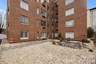 301 W 10th St, Charlotte, NC 28202 - Photo 43