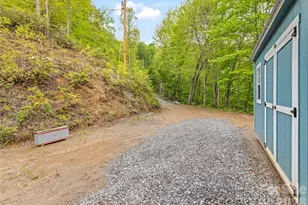 328 Mountain Lion Trl, Maggie Valley, NC 28751 - Photo 27