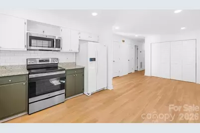 3801 Winterfield Place, Charlotte, NC 28205 - Photo 11