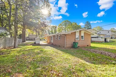 3801 Winterfield Place, Charlotte, NC 28205 - Photo 21