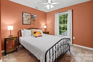 15 Asbury Cottage Dr, Candler, NC 28715 - Photo 19