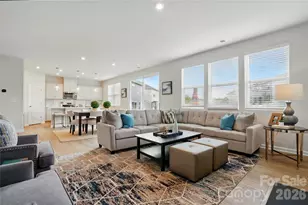 2718 Phoenix Ct, Gastonia, NC 28052 - Photo 5