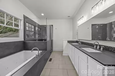 1508 Thomas Avenue, Charlotte, NC 28205 - Photo 9