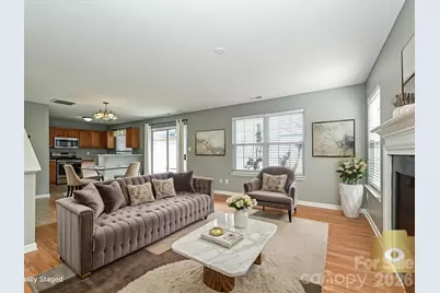 8627 Meadowmont View Drive, Charlotte, NC 28269 - Photo 5