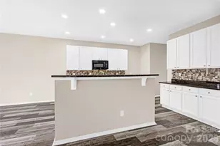 9932 Rocky Ford Club Rd, Charlotte, NC 28269 - Photo 13