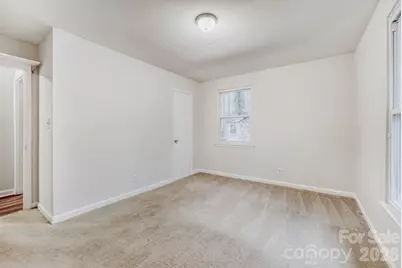 3728 Seaforth Drive, Charlotte, NC 28205 - Photo 25