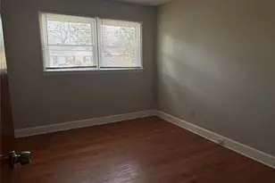 344 Fairgreen Dr, Charlotte, NC 28217 - Photo 7