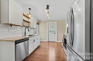 224 E Catawba Ave, Mooresville, NC 28115 - Photo 3