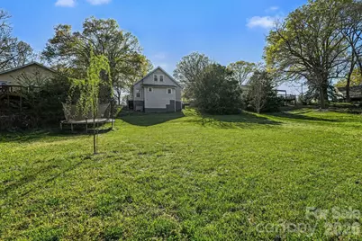 224 E Catawba Avenue, Mooresville, NC 28115 - Photo 21